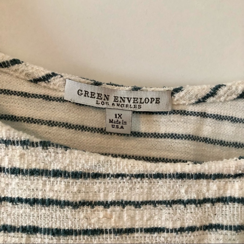 Green Envelope Cream & Olive Striped Ruffle Sleeve Blouse Size 1X - Picture 3 of 6